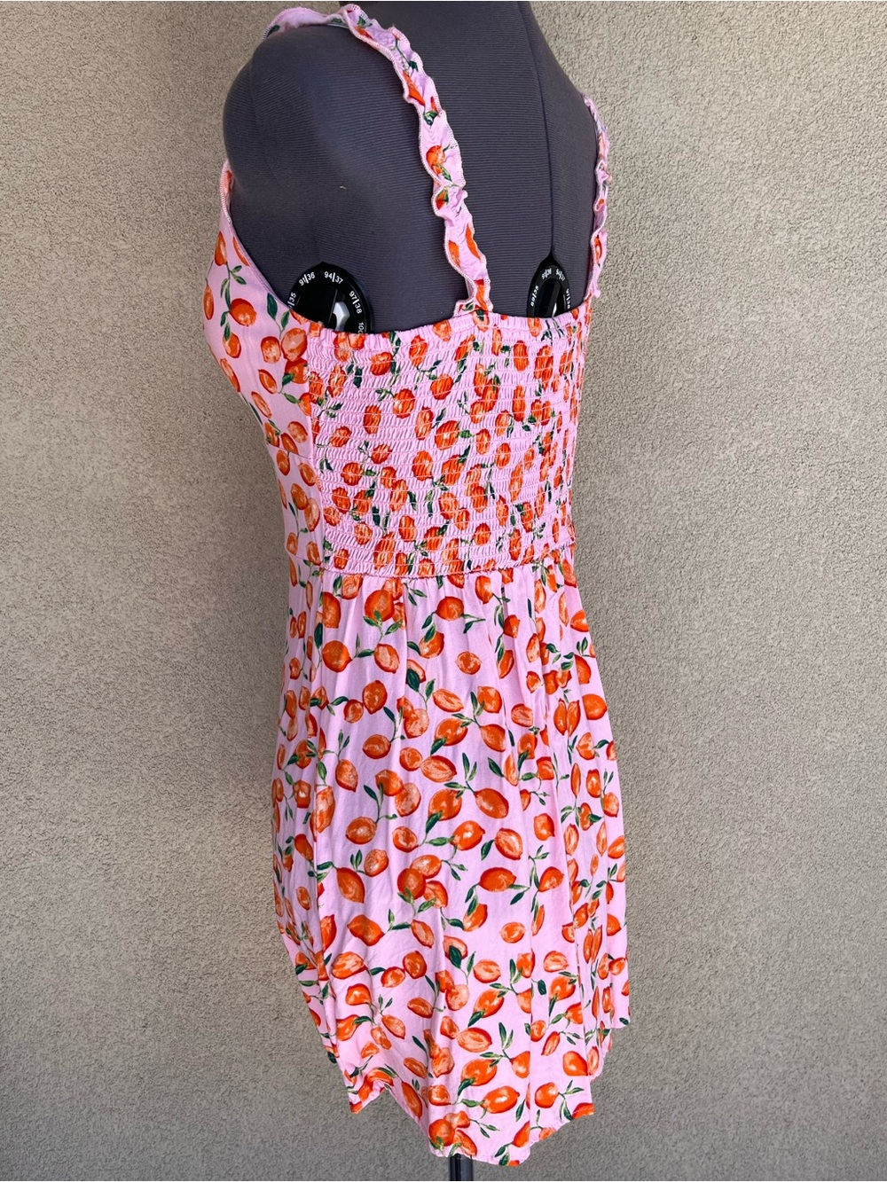 AUW Pink Button-Front Tank Top with Orange Fruit Print - Picture 4 of 11